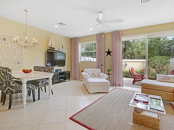 4th image of 476 Marbella Dr