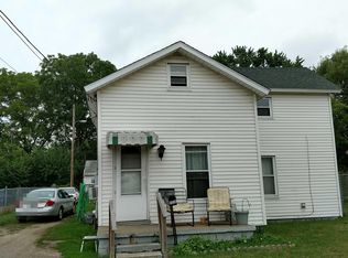 1216 N Martin L King Jr Blvd, Lansing, MI 48915