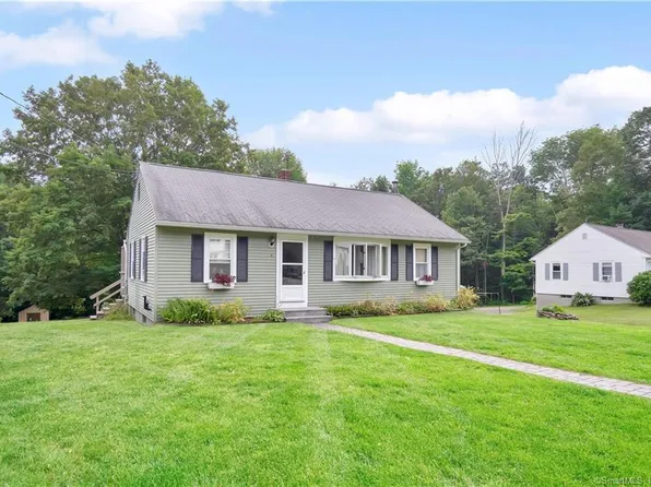 4 Valery Road, Stafford, CT 06076