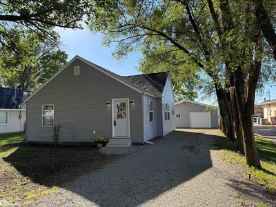 106 S 17th St, Fairfield, IA, 52556