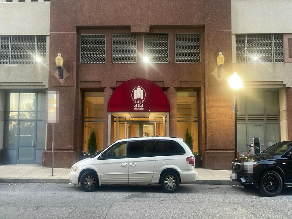 1st image of 414 Water St Unit 1805