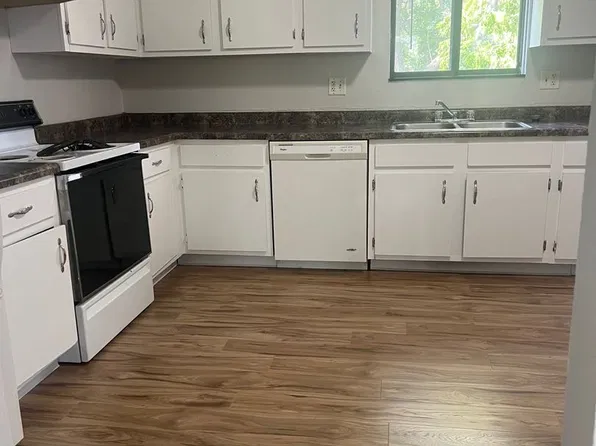 Oakland Apartments
