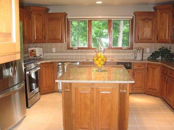 2nd image of 12309 Thunder Bay Ct