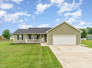 621 Hastings Dr, Lynchburg, OH 45142