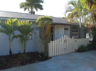 5362 Holland St, Naples, FL 34113