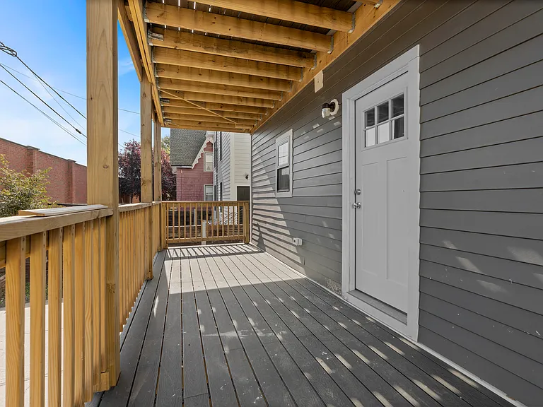 79 Sydney St #2 — Photo 26