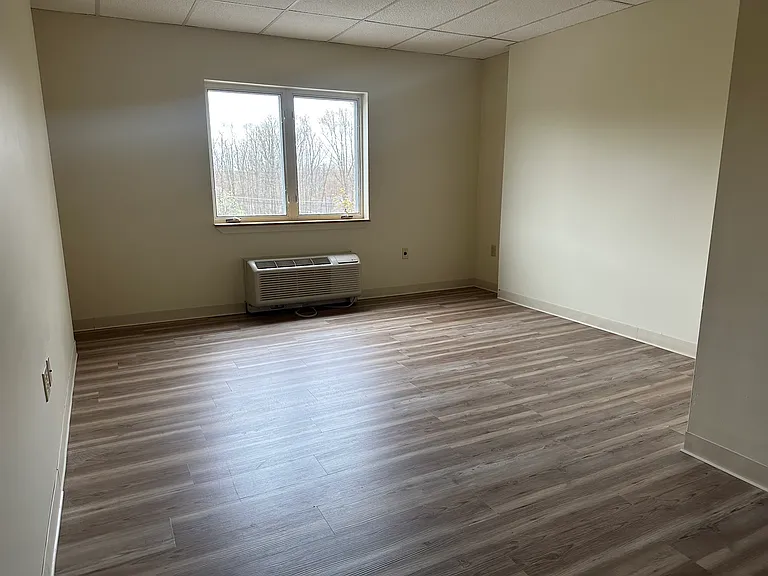 22 Faith Dr — Photo 21