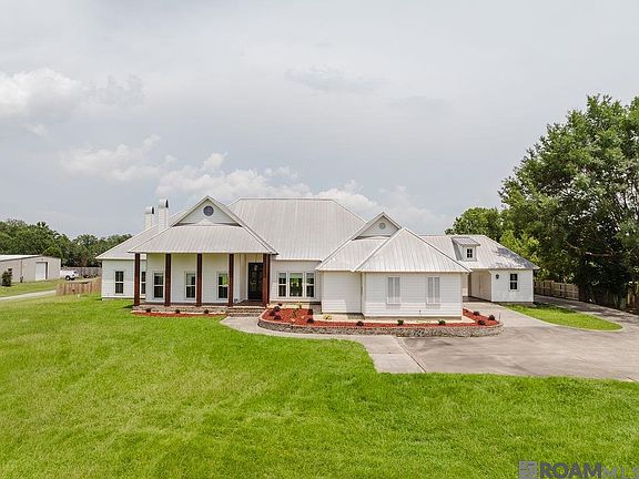 3rd image of 25640 4-h Club Rd