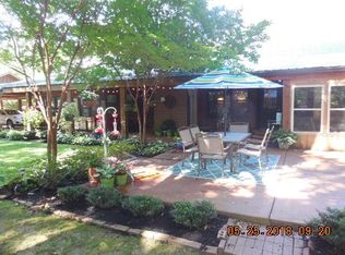 195 County Road 517, Como, MS 38619