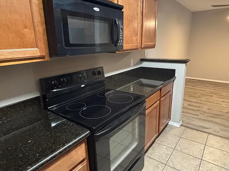 8787 E Mountain View Rd #1082 — Photo 10