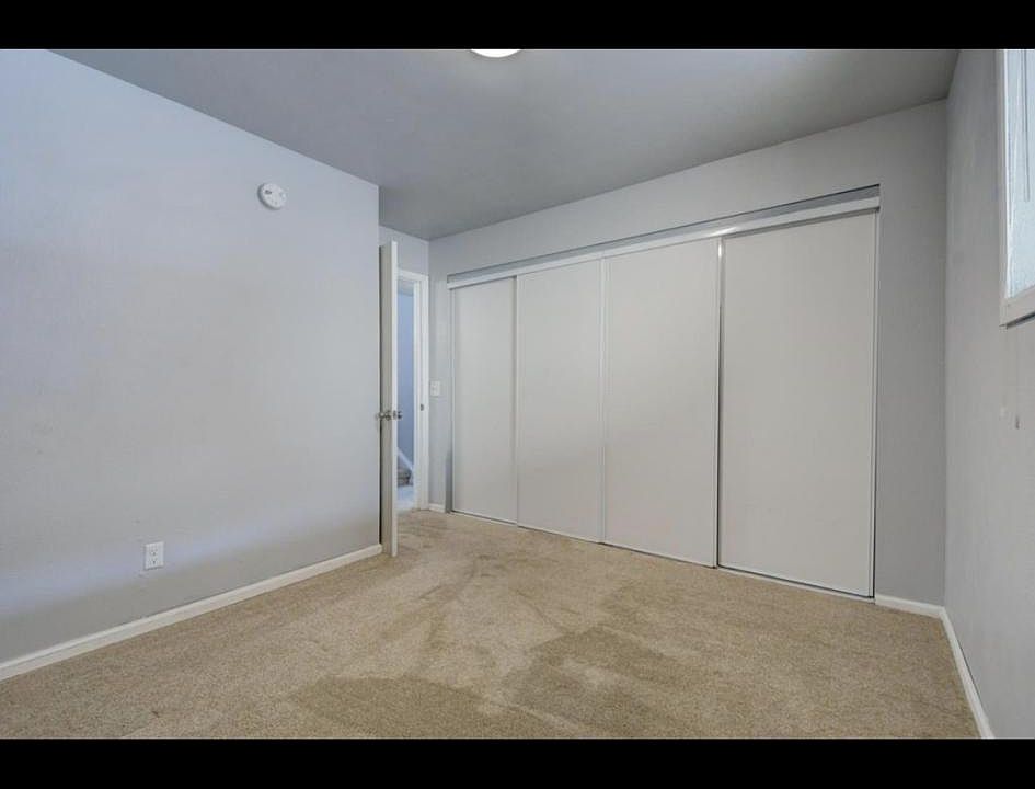 1st image of 342 Aberdeen Ln