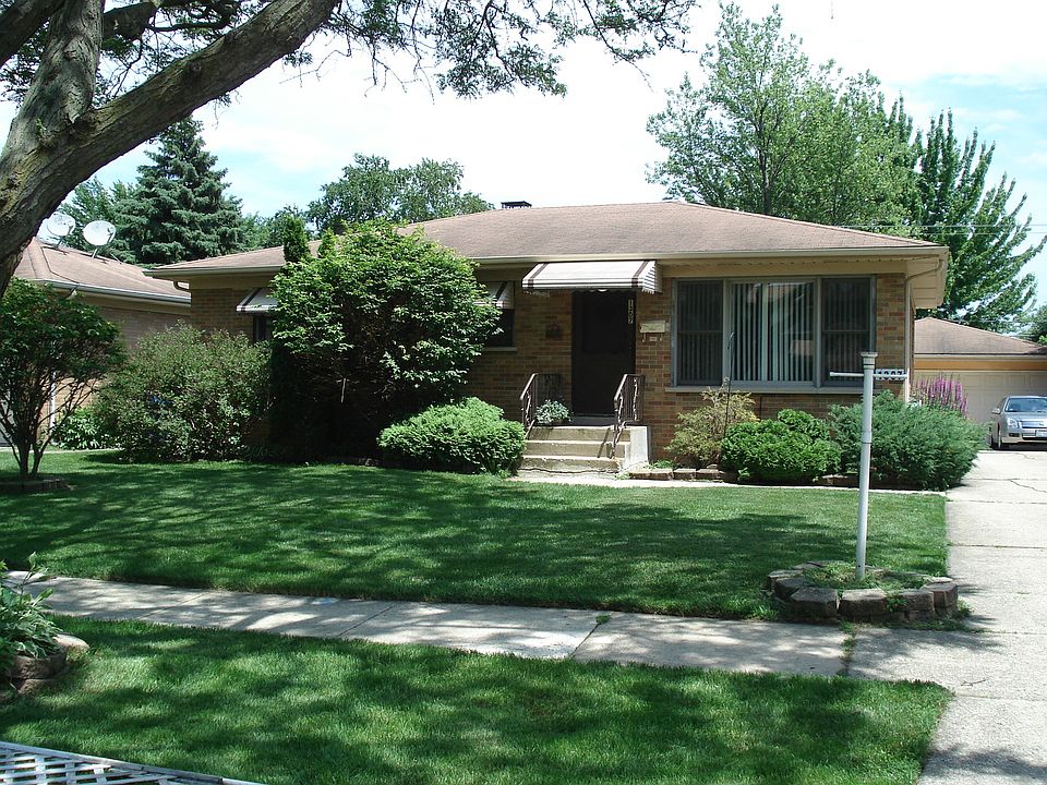 1st image of 1307 S Robert Dr