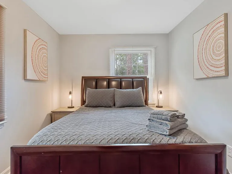 2316 Sierra Dr — Photo 17