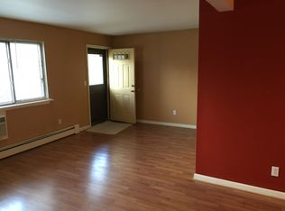 Cricket Ln #6, Woodbridge, NJ 07095