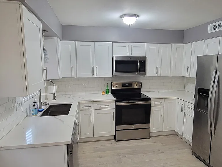 3456 N Harlem Ave #1A — Photo 2