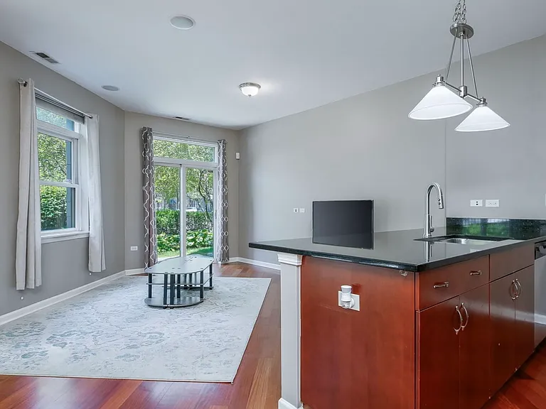 1407 S Halsted St #1B — Photo 13