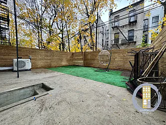 481 Chauncey Street, #1R