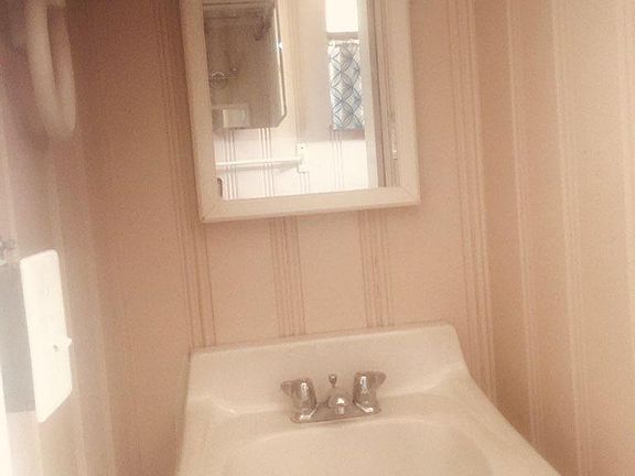 3rd image of 273 Huxley Ave #B