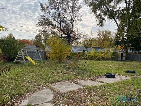 5th image of 5201 McGregor Ln