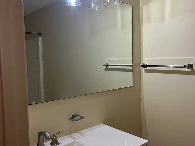 1320 Glenway Ave — Photo 14