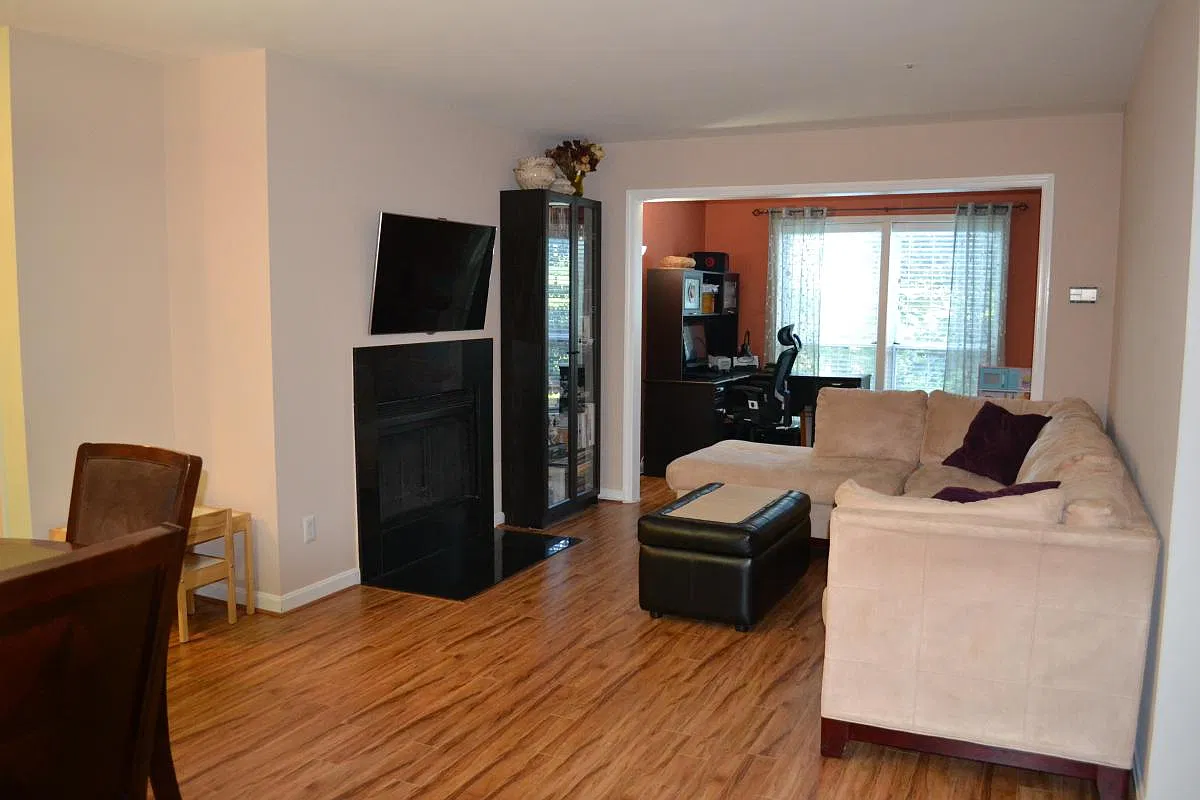 2 bed, 1088 sqft, $2,450 — Photo 1