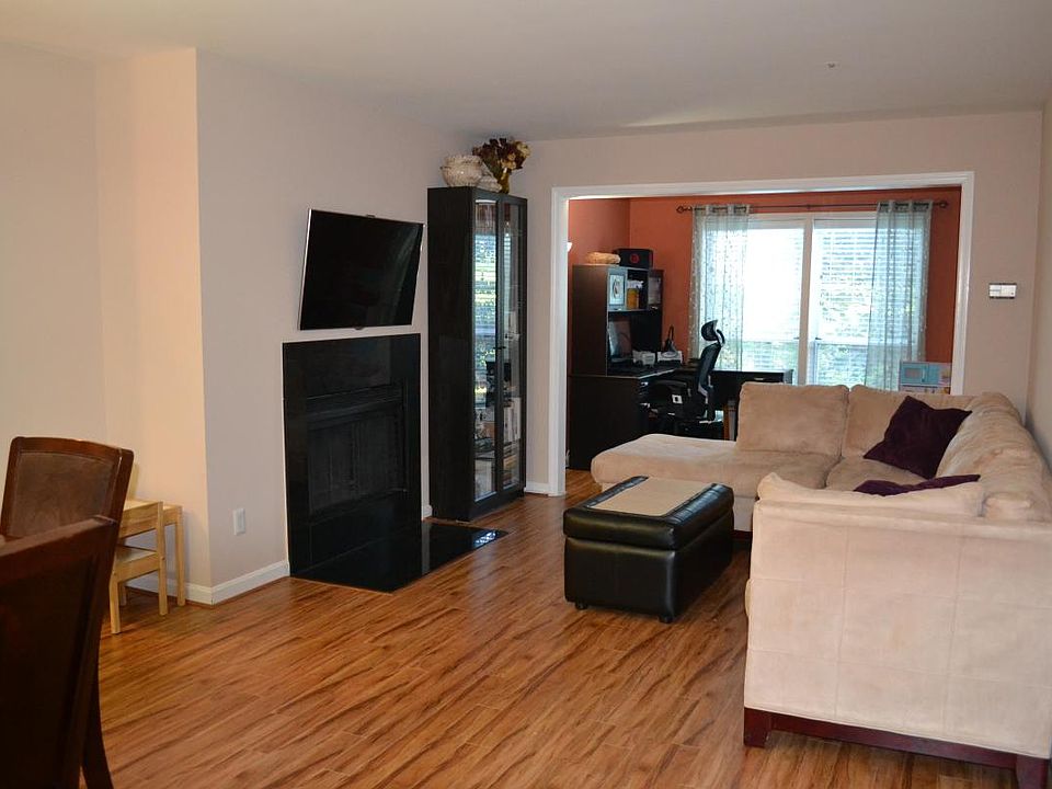 1st image of 3175 Summit Square Dr APT C10