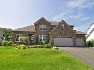 2731 Cougar Path NW, Prior Lake, MN 55372