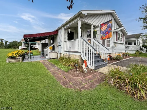 10 Rosewood Terrace, White Twp., NJ 07823