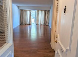 5050 Ambassador Way APT 111, Houston, TX 77056