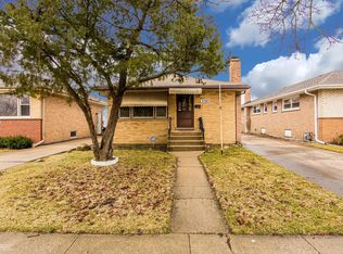 3763 Scott St, Schiller Park, IL