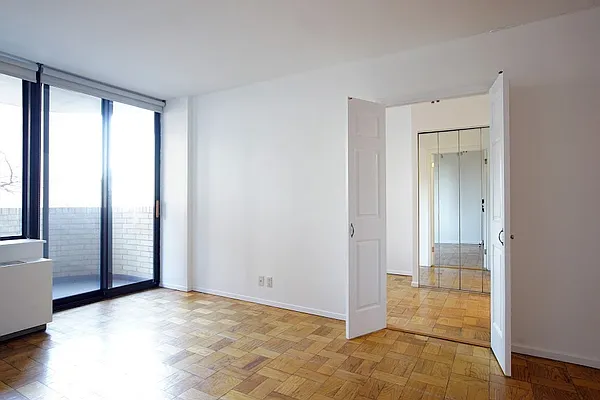 311 East 38th Street #3E in Murray Hill, Manhattan | StreetEasy