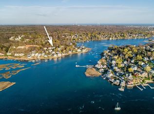 7 Riggs Point Rd, Gloucester, MA 01930