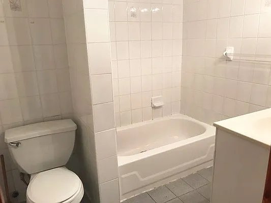 Rented by Ulas Real Estates Inc | media 22