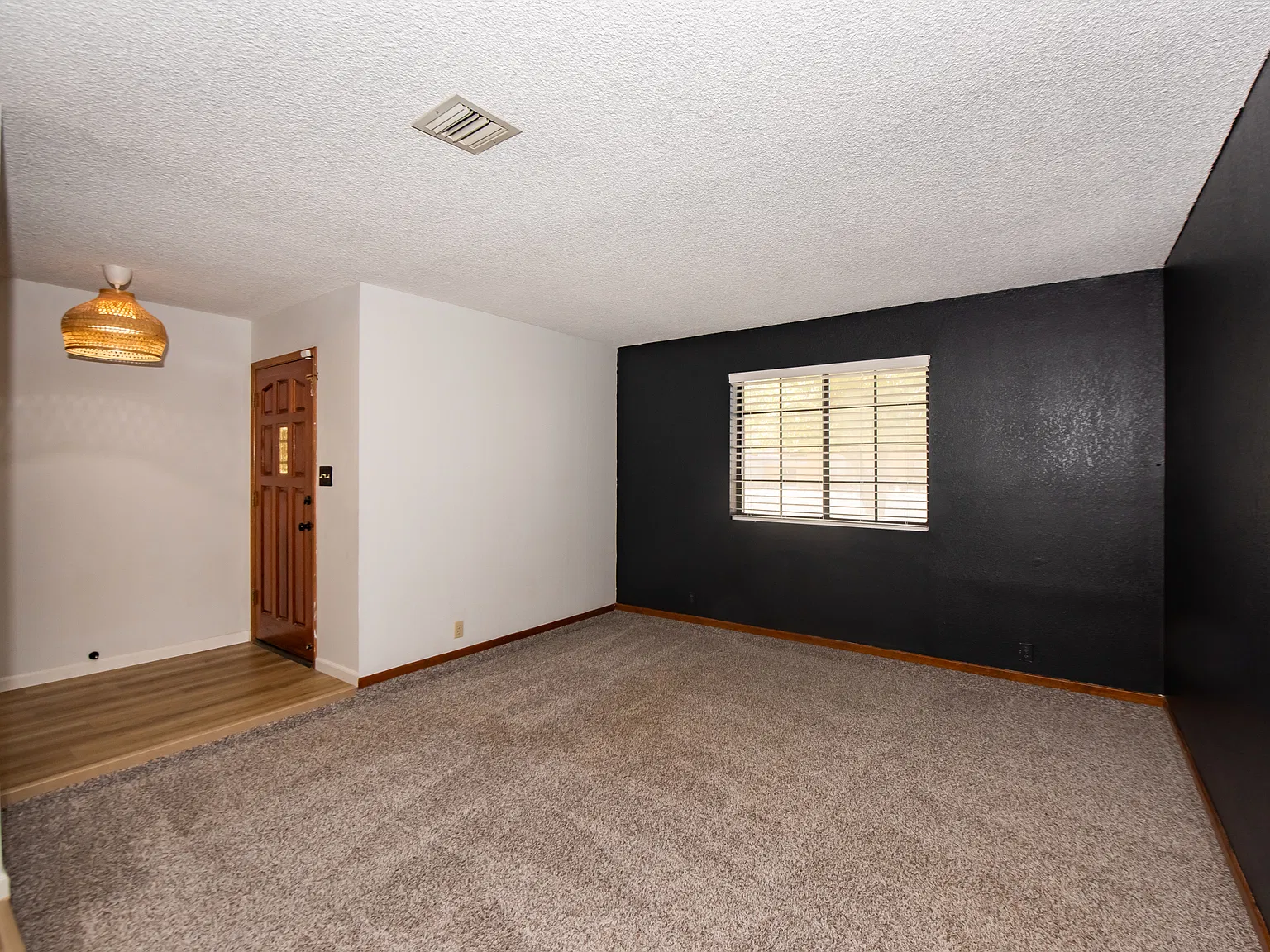 3 Bed 2 Bath Rental in Yuma, AZ! — Photo 3