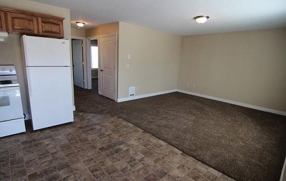 3rd image of 245 Opal Ct APT 1D