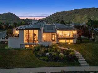 195 E North Sandrun Rd, Salt Lake City, UT 84103