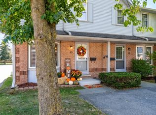 180 Marksam Rd #43, Guelph, ON N1H 8G4