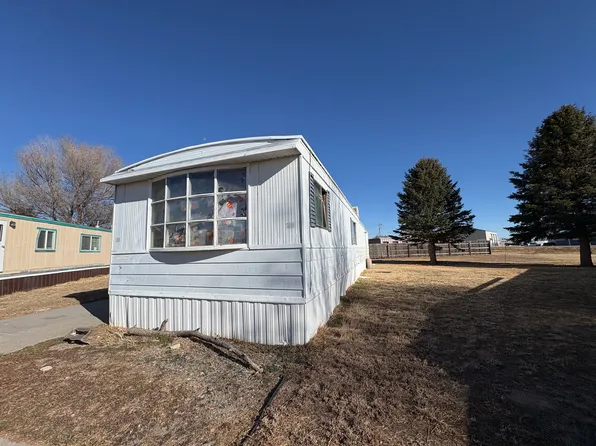 5 Ashwood Grv #5, Gering, NE 69341