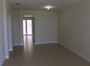 17103 SW 96th St, Miami, FL 33196