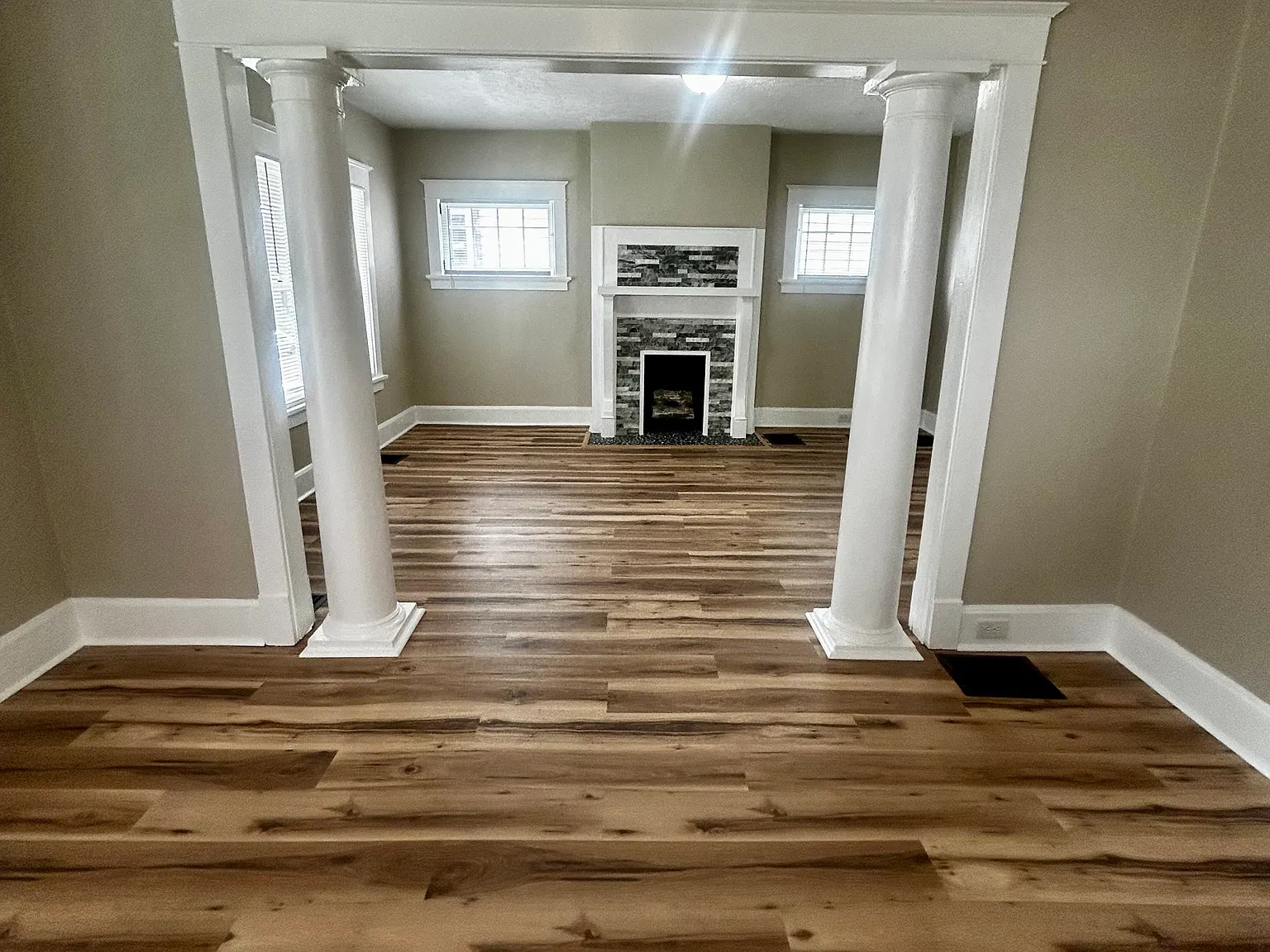 3 bed, 1501 sqft, $1,845 — Photo 3
