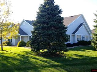 1314 Pine Pointe Curv, Saint Peter, MN 56082