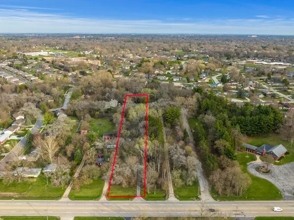 6115 Forest Hills Rd, Rockford, IL 61114