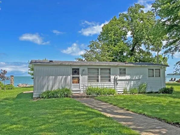 206 Johanna Ln, Kelleys Island, OH 43438