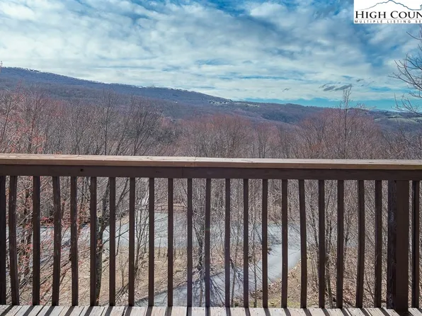 111 Aster Trail, Beech Mountain, NC 28604