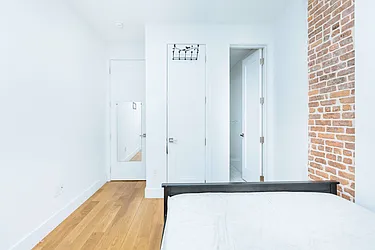 Rented by SCOUTBK.COM