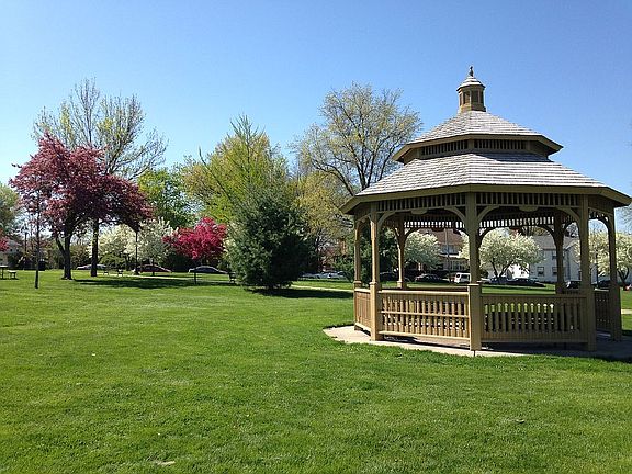 View from Porch and 4 rooms