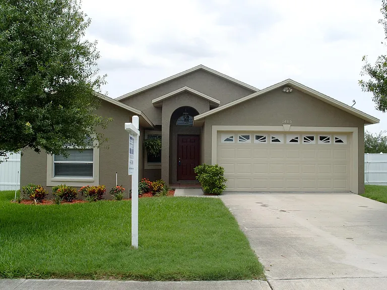 Donegan Rd — Photo 11