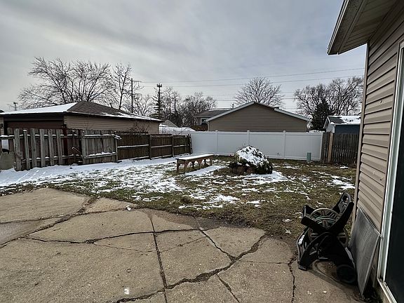 5th image of 135 Springleaf Dr