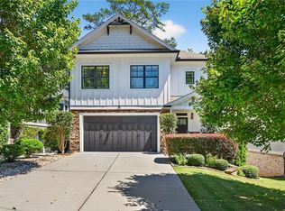 2603 Apple Valley Rd, Atlanta, GA 30319