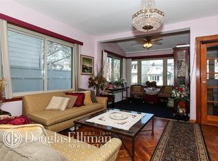 6121 156th St, Flushing, NY 11367